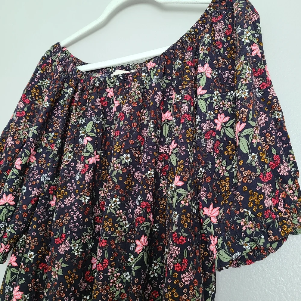 Loft Casual Office Spring Summer Floral Scoop Neck Puff Sleeves Flowy Top